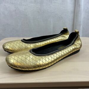 GRAVIS Luci Metallic Gold Flats‎ Women's Size 9 Quilted Comfort Ballet